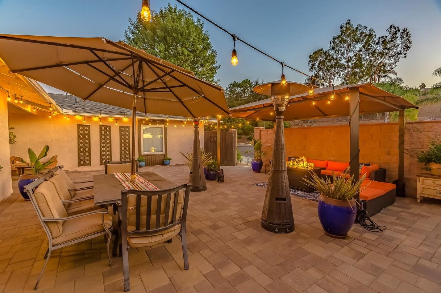 Designing an All-Season Outdoor Dining Space
